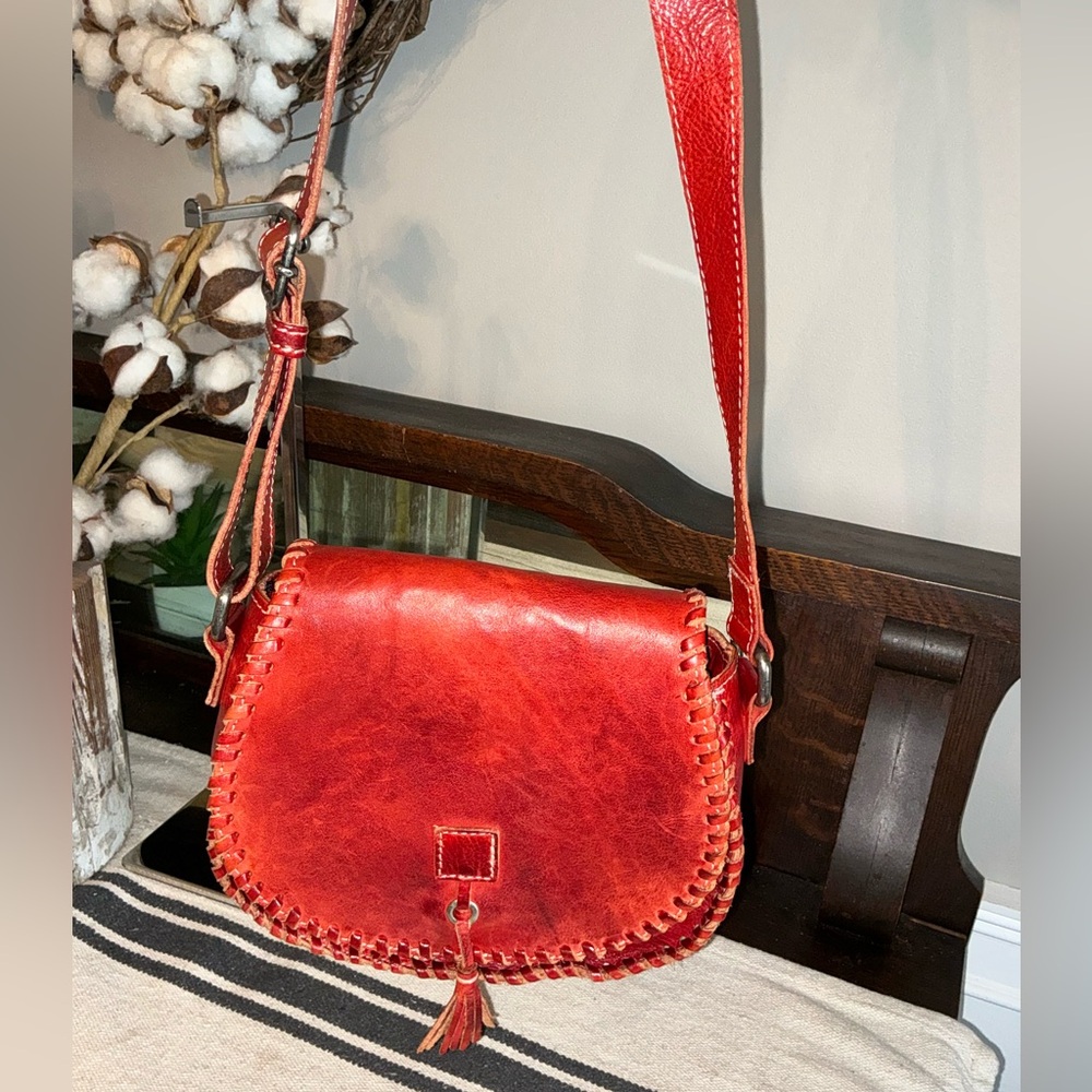 Bed Stu Leather Half Moon Crossbody Shoulder Bag Scarlet Red MSRP $245 - Picture 5 of 15